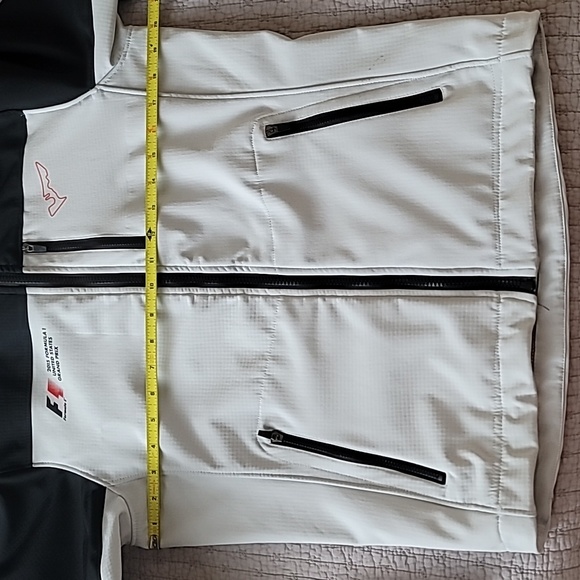 2015 Formula 1 United States Grand Prix Womens Jacket, Sz M - Picture 14 of 14